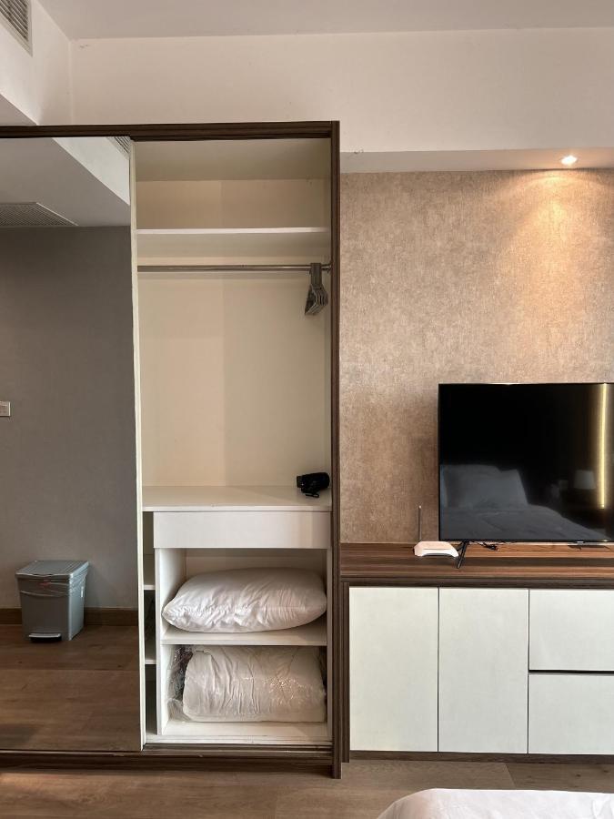 U Residence 2 Studio Apartment Pool View Tangerang Zewnętrze zdjęcie