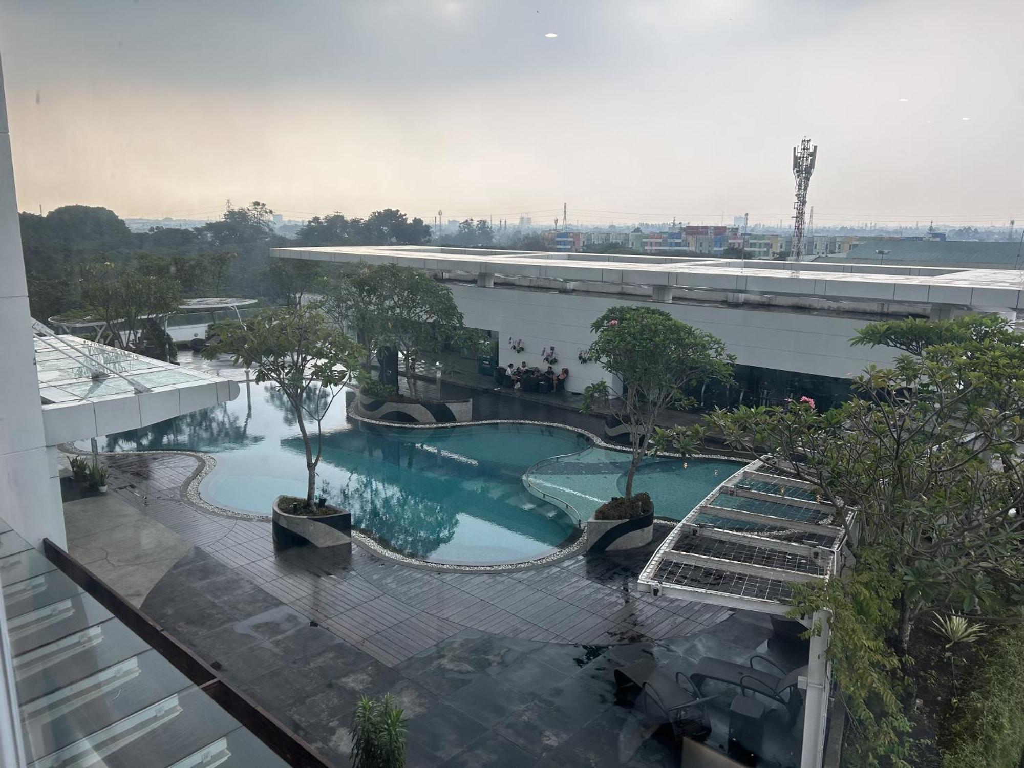 U Residence 2 Studio Apartment Pool View Tangerang Zewnętrze zdjęcie