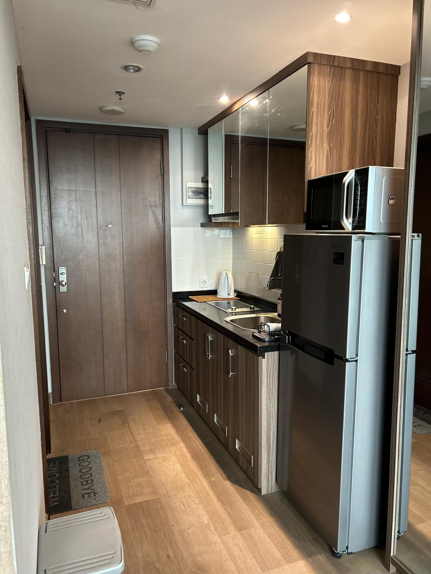 U Residence 2 Studio Apartment Pool View Tangerang Zewnętrze zdjęcie